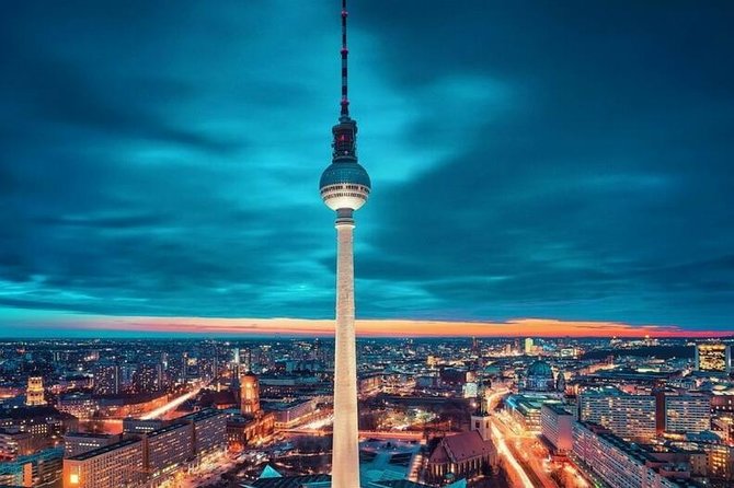 Private Berlin Half Day Tour with a Local: See the City Unscripted - Potsdamer Platz and Alexanderplatz