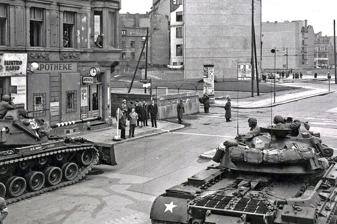Private Berlin Walking Tour - Checkpoint Charlie and the Cold War divide