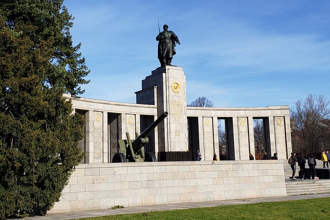 Private Half-Day Berlin Sightseeing Tour with a Minivan Including Short City Walks - Topography of Terror and the Nazi period
