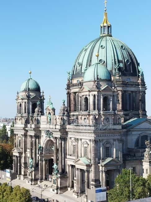 Private (Multi) Rickshaws with Pick-up Hotel - Museum Island and the cathedral district