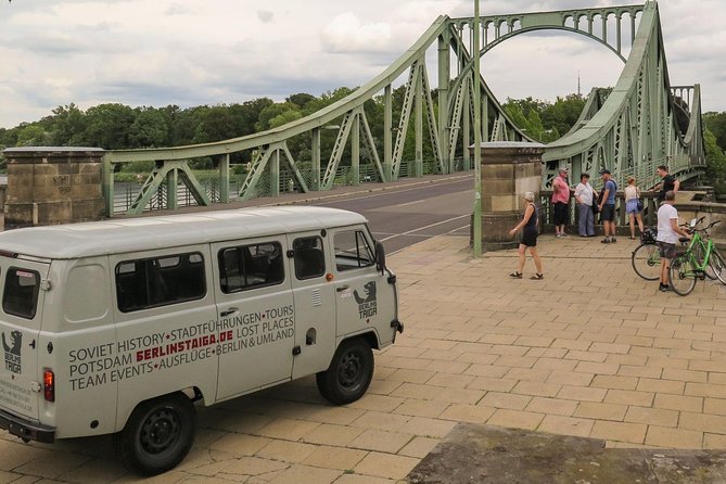 Private Potsdam City Tour in an authentic vintage van - Bassinplatz, church towers, and a Soviet cemetery