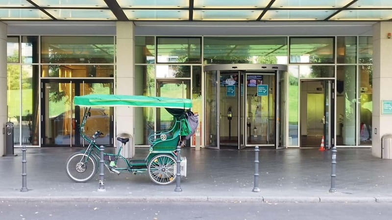 Private Rickshaw Taylor Made By Night Tour - Should you book the Berlin night rickshaw tour?