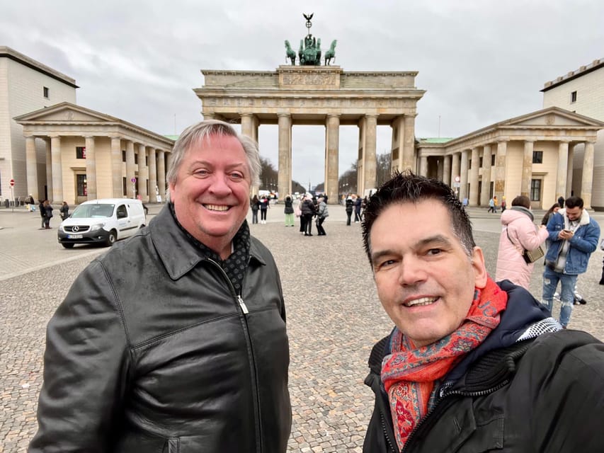 Private Taxi Tour through Berlin Extended & Relaxed ca 6-8h - Seeing both sides instead of one Berlin