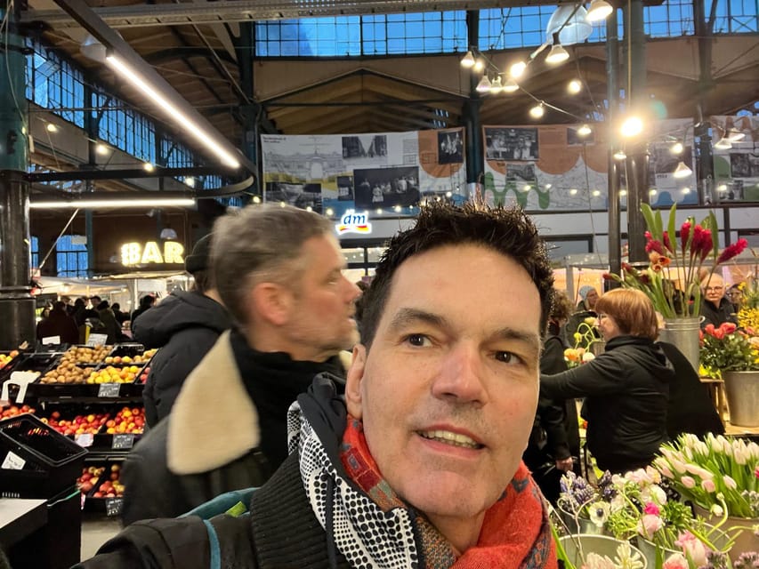 Private Taxi Tour through Berlin Extended & Relaxed ca 6-8h - What Gunter adds to the experience