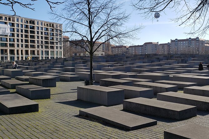 Private Third Reich Walking Tour of Berlin - A guide who can adjust the route