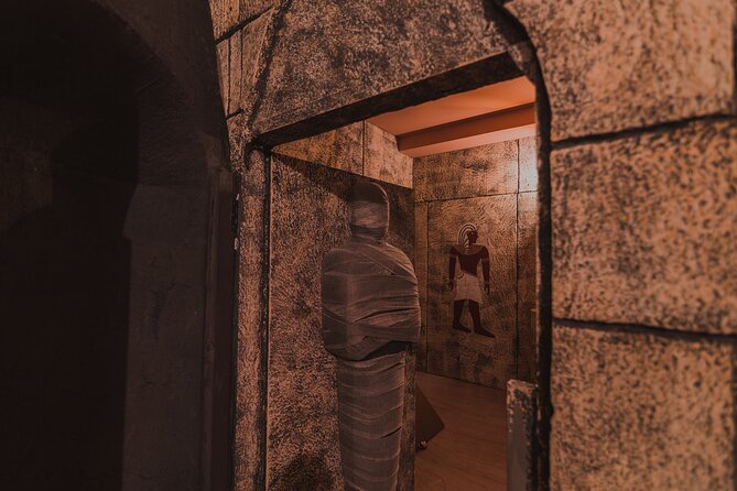 Private Tutankhamun's Tomb Live Escape Room in Berlin - Finding Laserstar Berlin on Karl-Marx-Straße
