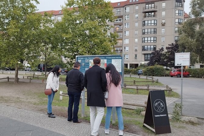 Private Walk with Berlin Tour Guides (Din EN 15565)-Taylor Made - The Holocaust Memorial and its field of concrete blocks