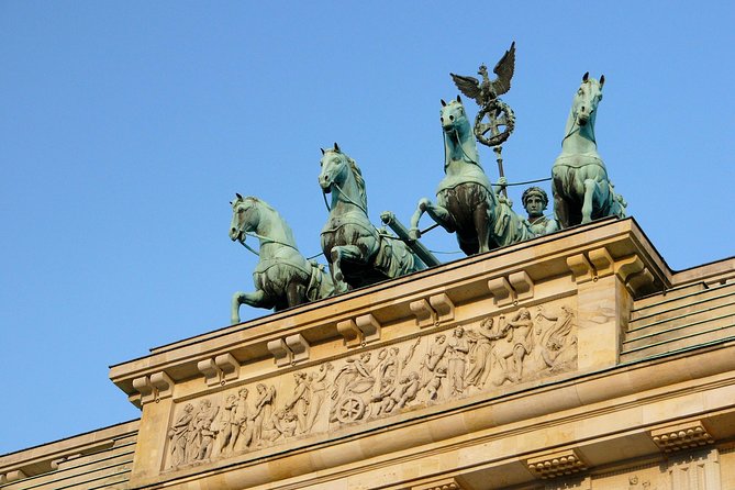 Private Walking Tour: World War 2 and Cold War Sites in Berlin - Reichstag and Brandenburg Gate: the best opening chapter