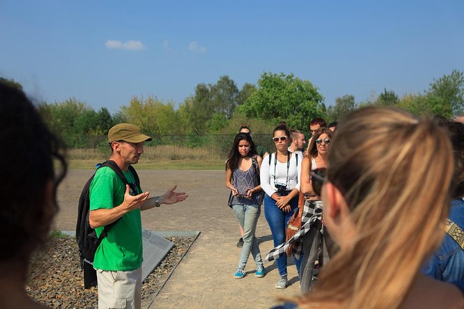 Sachsenhausen concentration camp. - Walking, clothing, and the pace of the day