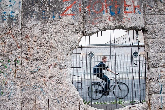 Self-Guided Audio Tour-The Fall of the wall: A light for humanity - What $6.70 really buys you