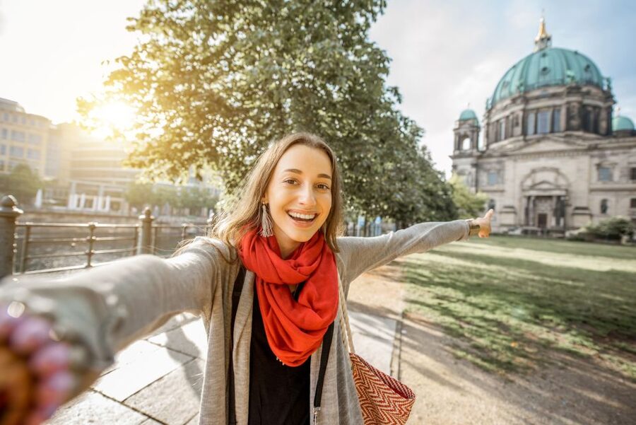 Skip-the-line Berlin Cathedral and Old Town Private Tour - Alexanderplatz and the Weltzeituhr