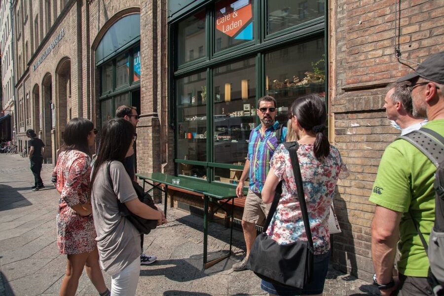 Small Group Tour: "Wild Kreuzberg" - From old apartment houses to the Sozialpalast