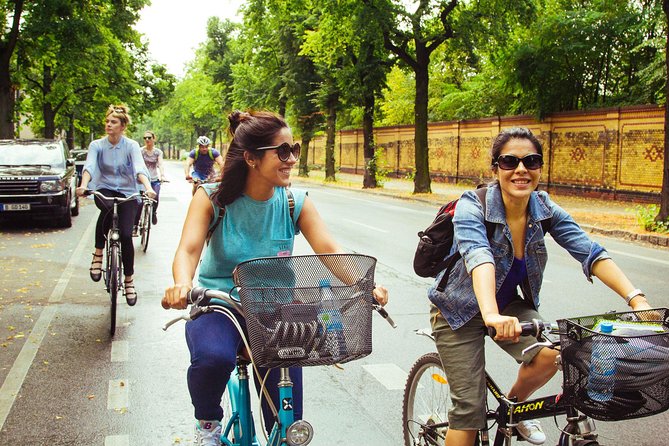 The Beauty of Berlin by Bike: Private Tour - Checkpoint Charlie and a Human Cold War Story
