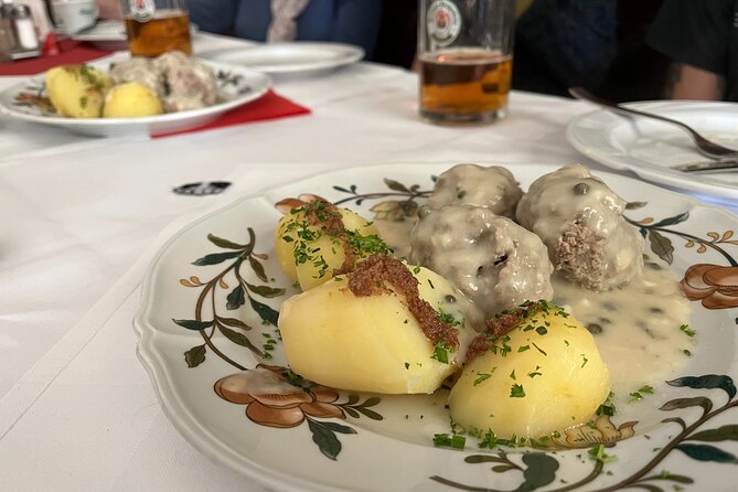 The Berlin Culinary Experience: A Regional & Cultural Food Tour - The guide makes or breaks the afternoon