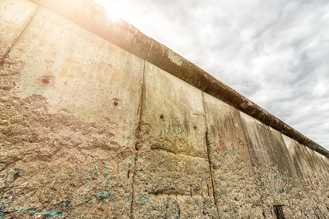 The Berlin Wall / Cold War Berlin (Private 3 Hours Walking Tour) - Berlin’s Cold War story begins at Brandenburg Gate