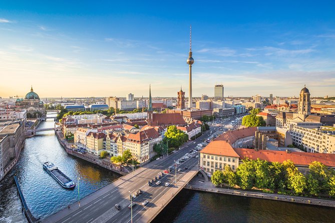 The Best Private Berlin Tour with a Car, Tour Guide and Pick up - Two, three, or six hours: choosing your pace