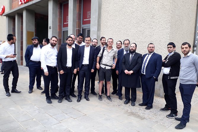 The Jewish Private Tour - A journey into the Jewish past of Berlin with N. Jacob - Walking distance, weather, and the right pace