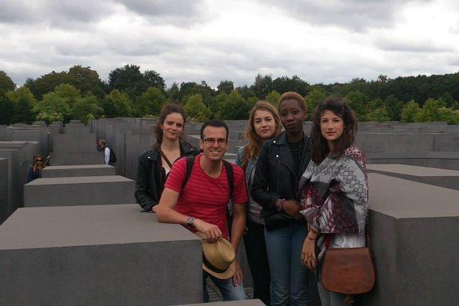 The Jewish Private Tour - A journey into the Jewish past of Berlin with N. Jacob - Scheunenviertel: following the old Jewish quarter