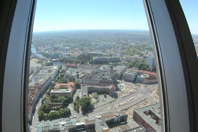 Ticket Admission to Berlin TV Tower - What you will not get with this ticket