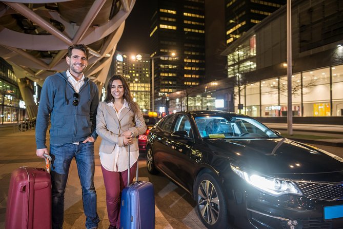 Transfer from Berlin Schönefeld Airport (SXF) to Berlin city Hotels - ROUND TRIP - Key points to know before booking
