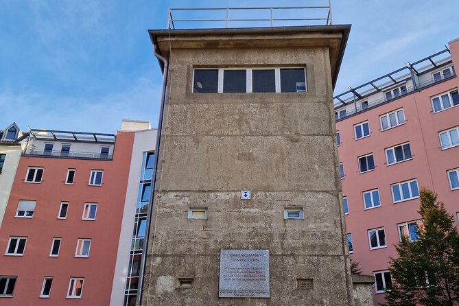 Walking on the Wall: 3-Hour Tour in Berlin - The one concern: reliability and last-minute changes