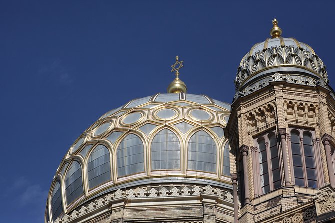 Warnemuende Shore Excursion: Private Berlin Tour - Lunch, breaks, and the value of a private guide